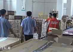 海关破获特大奶粉走私案!62万罐,案值1.38亿!