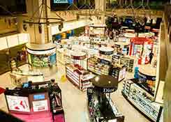 搭建跨境S2B2C平台,为小B代购连接1万家海外线下消费场景