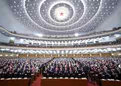 李克强:取消或降低一批铁路、港口收费